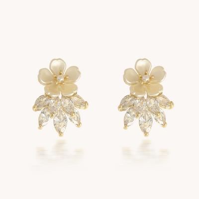 ARETES MAGNOLIA - 8156