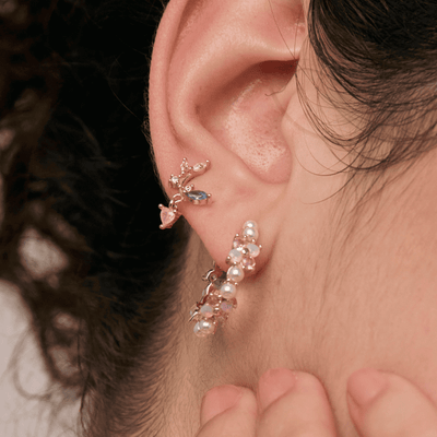 ARETES PÉTALOS DE AMOR - 8591